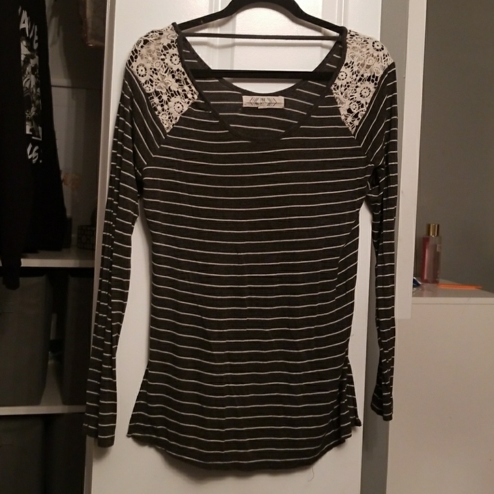 Striped lace shoulder detail shirt